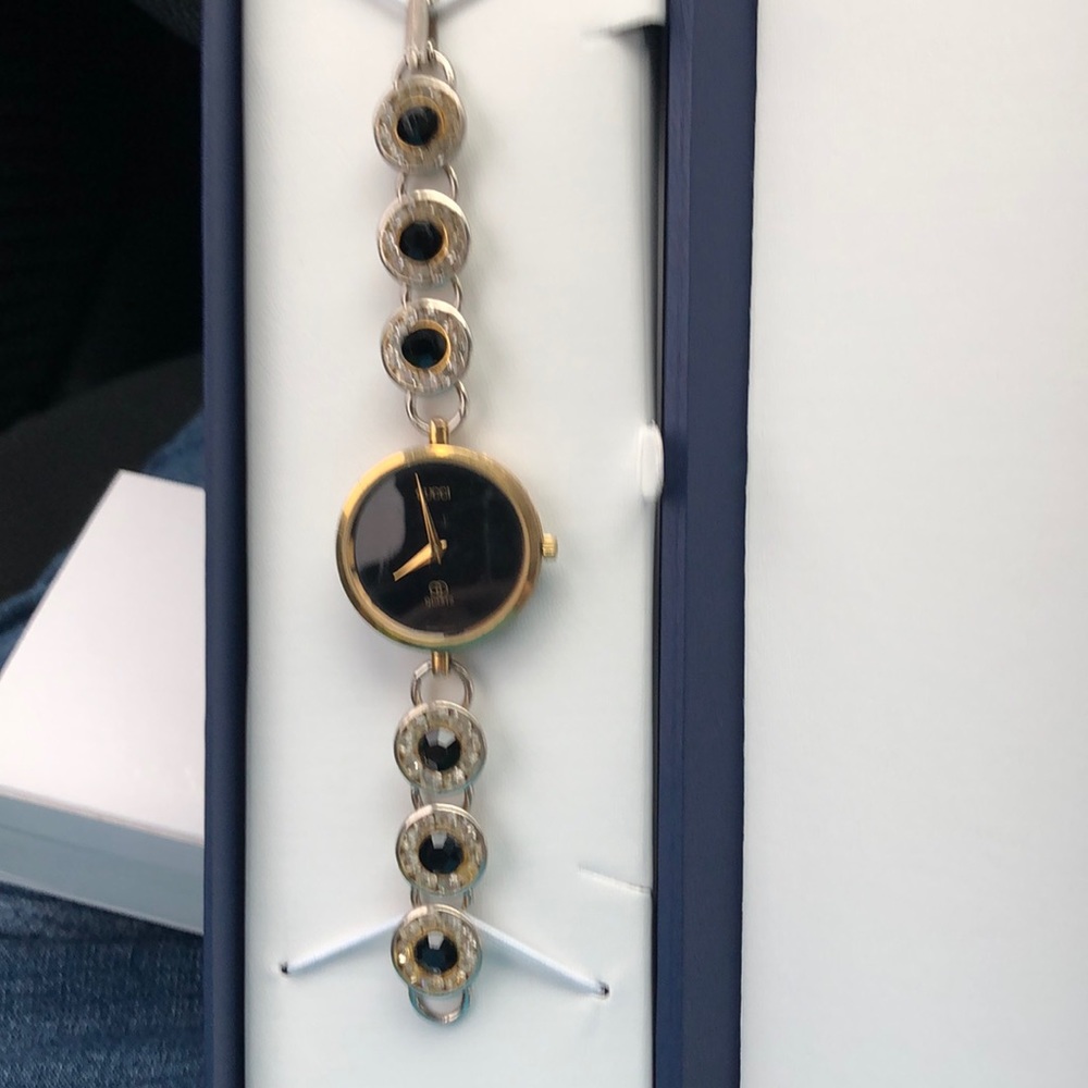 Gucci watch